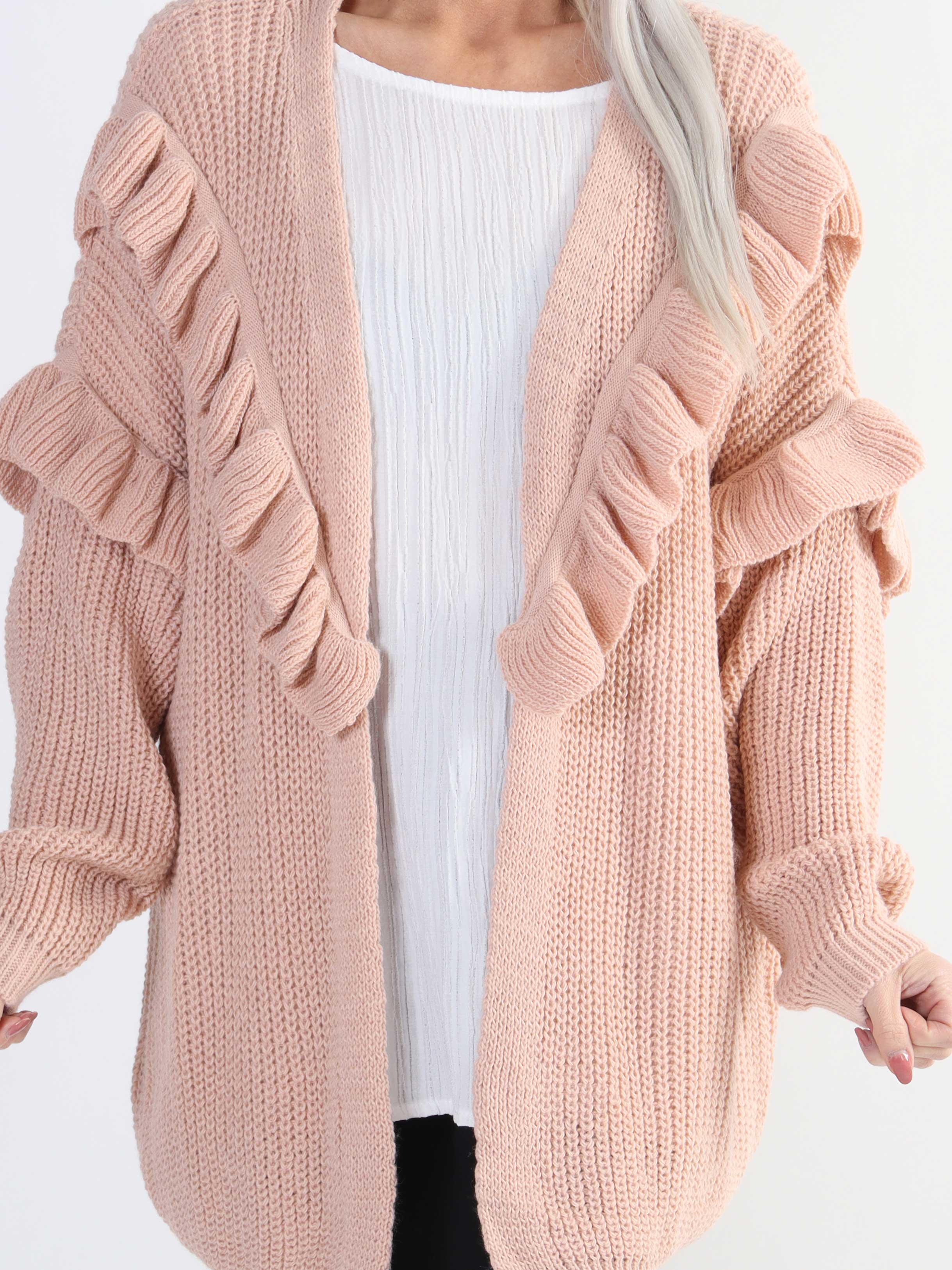 Ellis Cardigan - Lækker plus size strikcardigan med fine flæsedetaljer